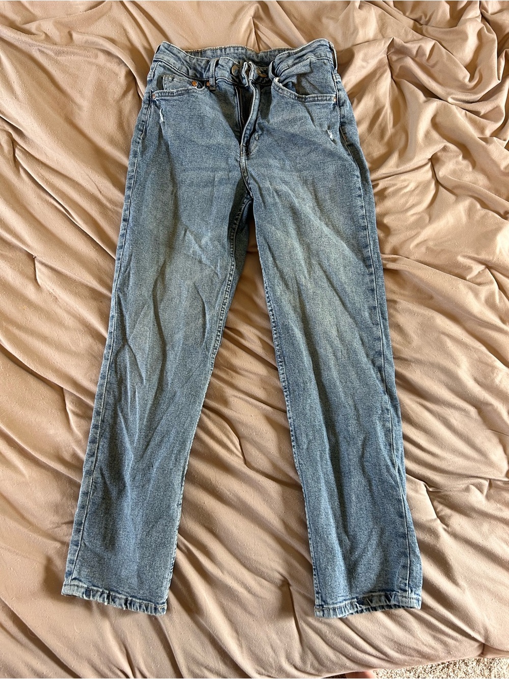 H&M Classic Light Blue Jeans